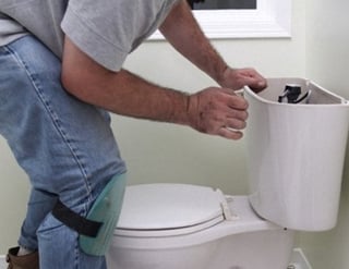 Ремонт зливного бачка